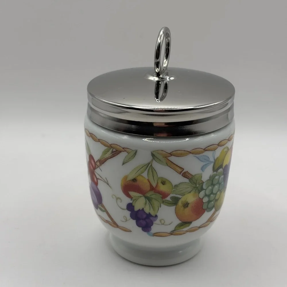Vintage Royal Worcester Evesham Vale Porcelain Egg Coddler Basket Fruit Pattern‎
